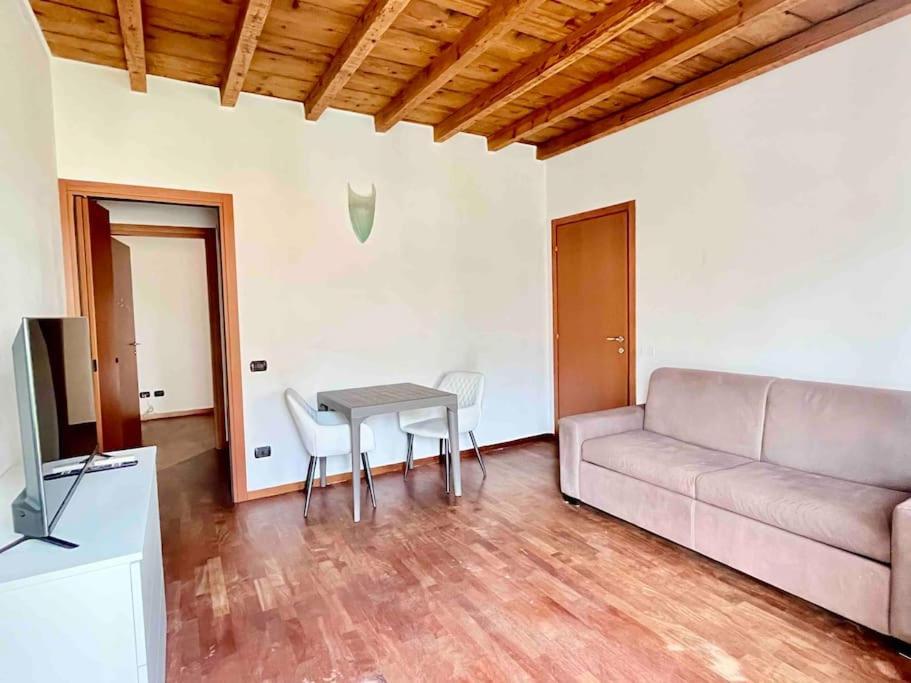 Suite In Bg Centro Con Netflix Bergamo Exterior foto