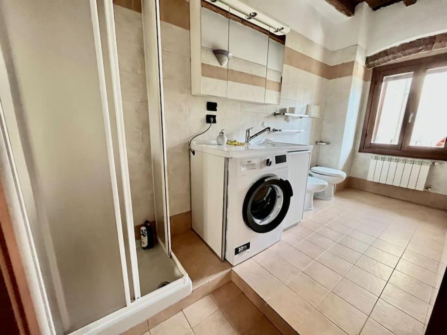 Suite In Bg Centro Con Netflix Bergamo Exterior foto