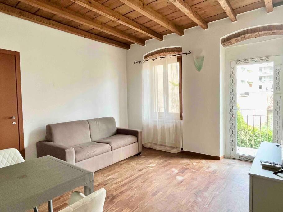 Suite In Bg Centro Con Netflix Bergamo Exterior foto